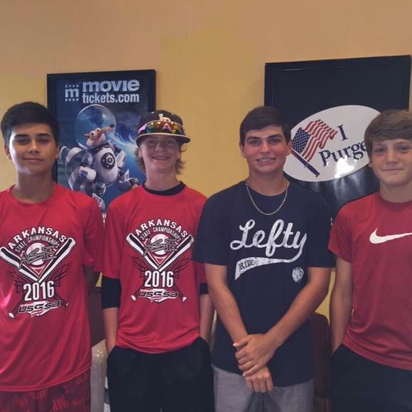 Meet your Posher, Hayden l. - Picture 1 of 1